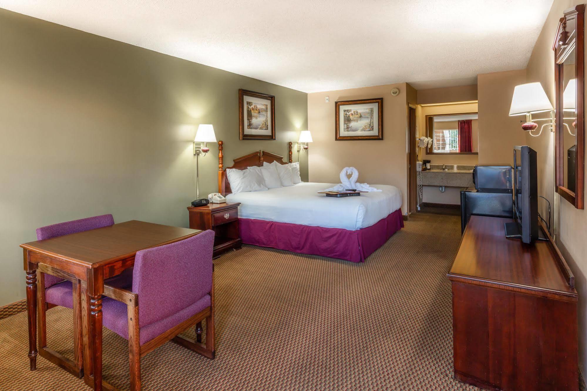 Angel Inn - Central Branson Luaran gambar
